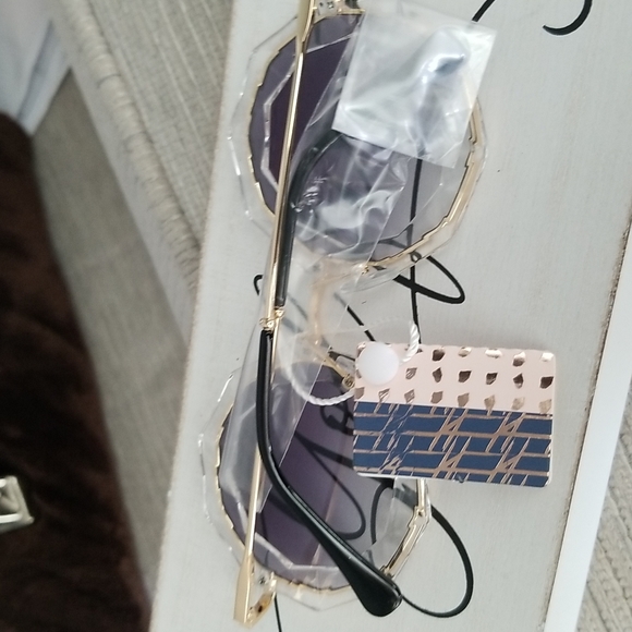 High quality SUNGLASSES cut Shining octagon Round Rhinestone Sunglasses … - Picture 3 of 3